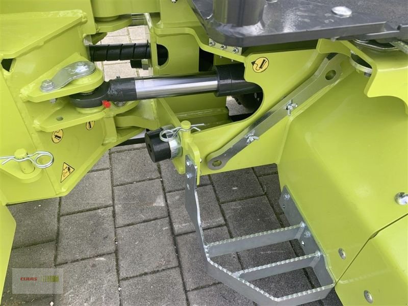 Kompaktlader of the type Fliegl 2527, Neumaschine in Grabenstätt-Erlstätt (Picture 12)