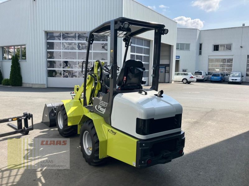 Kompaktlader типа Fliegl HOFLADER 25-27 REDUZIERT!, Neumaschine в Altenstadt a.d. Waldnaab (Фотография 6)