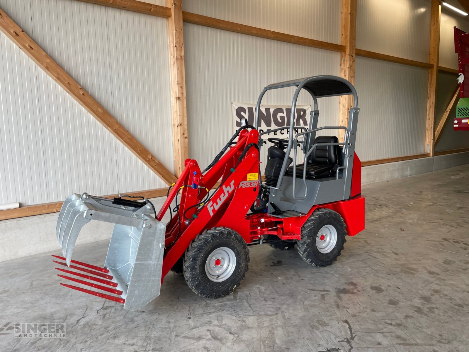 Kompaktlader des Typs Fuchs F 853 H, Neumaschine in Ebenhofen (Bild 1)