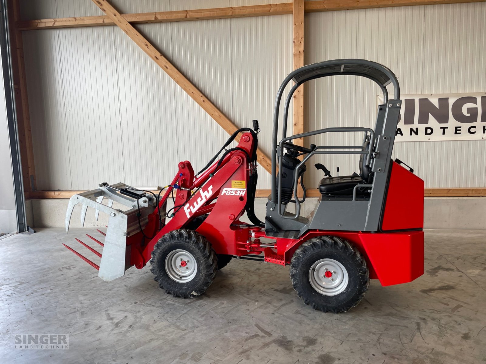 Kompaktlader des Typs Fuchs F 853 H, Neumaschine in Ebenhofen (Bild 3)