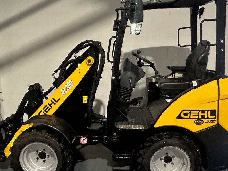 Kompaktlader typu Gehl AL 230, Gebrauchtmaschine v Arden (Obrázek 1)