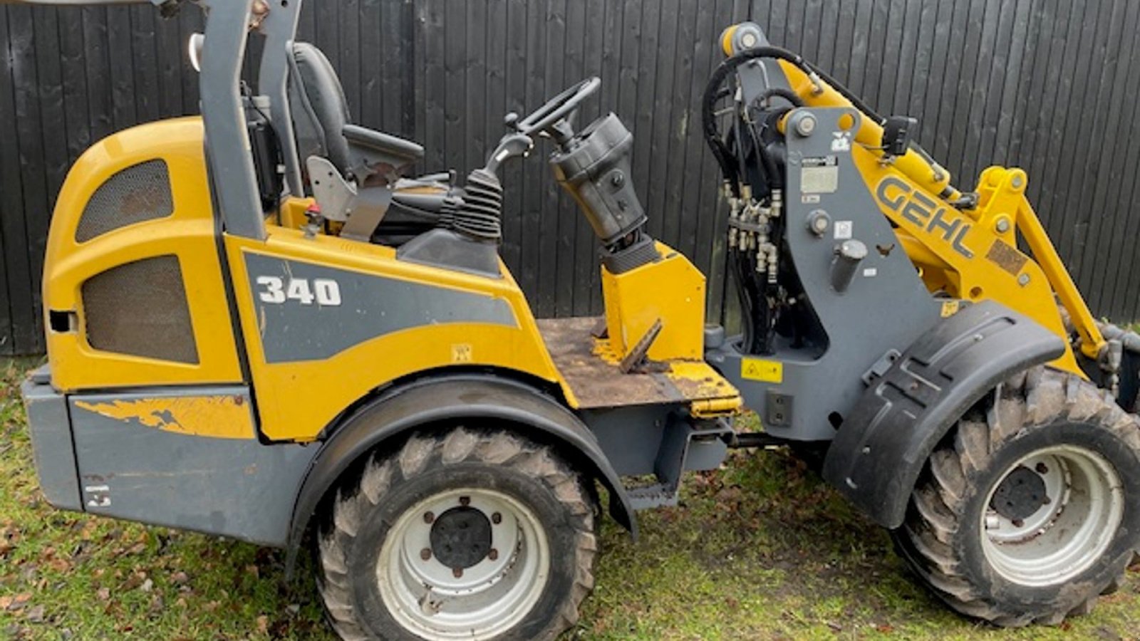 Kompaktlader za tip Gehl AL 340, Gebrauchtmaschine u Randers NØ (Slika 5)