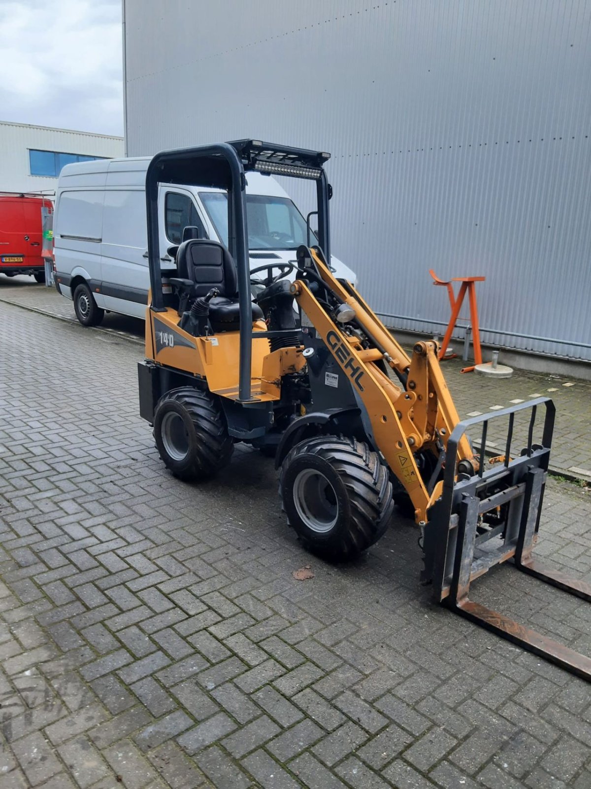 Kompaktlader van het type Gehl AL140 loader, Gebrauchtmaschine in Roermond (Foto 3)