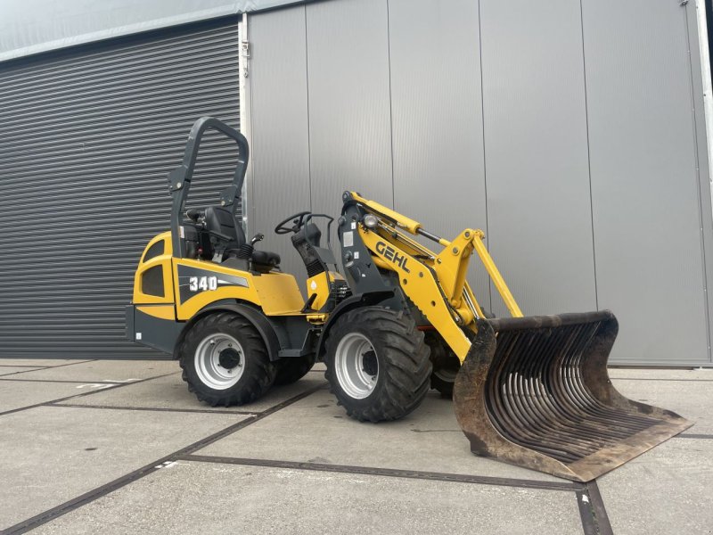 Kompaktlader от тип Gehl AL340, Gebrauchtmaschine в Kesteren