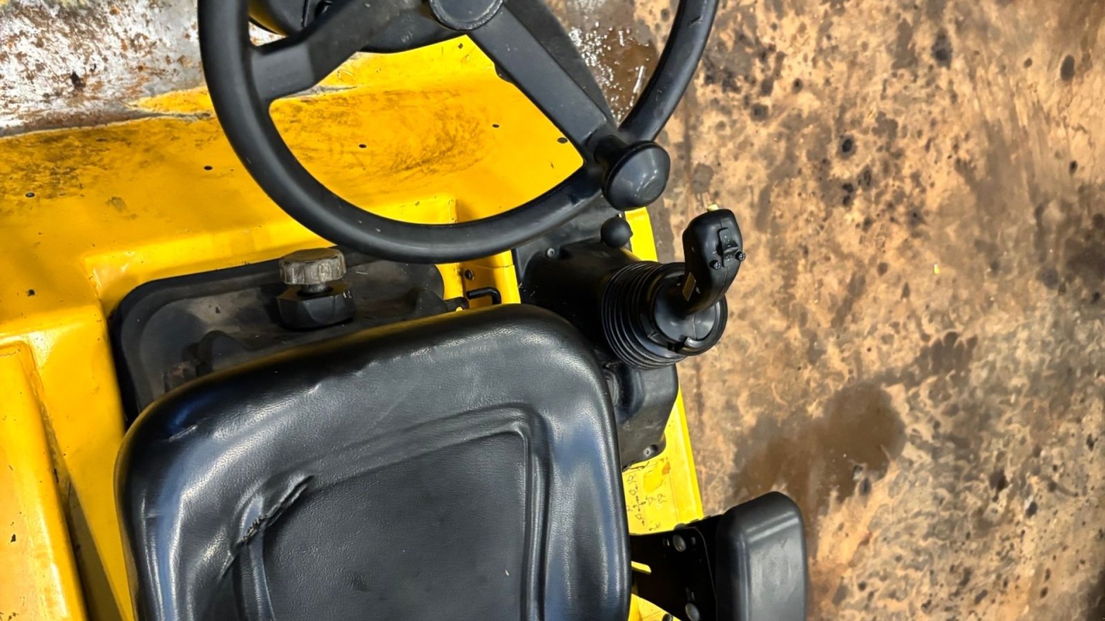 Kompaktlader du type Gehl AL440, Gebrauchtmaschine en Gram (Photo 9)