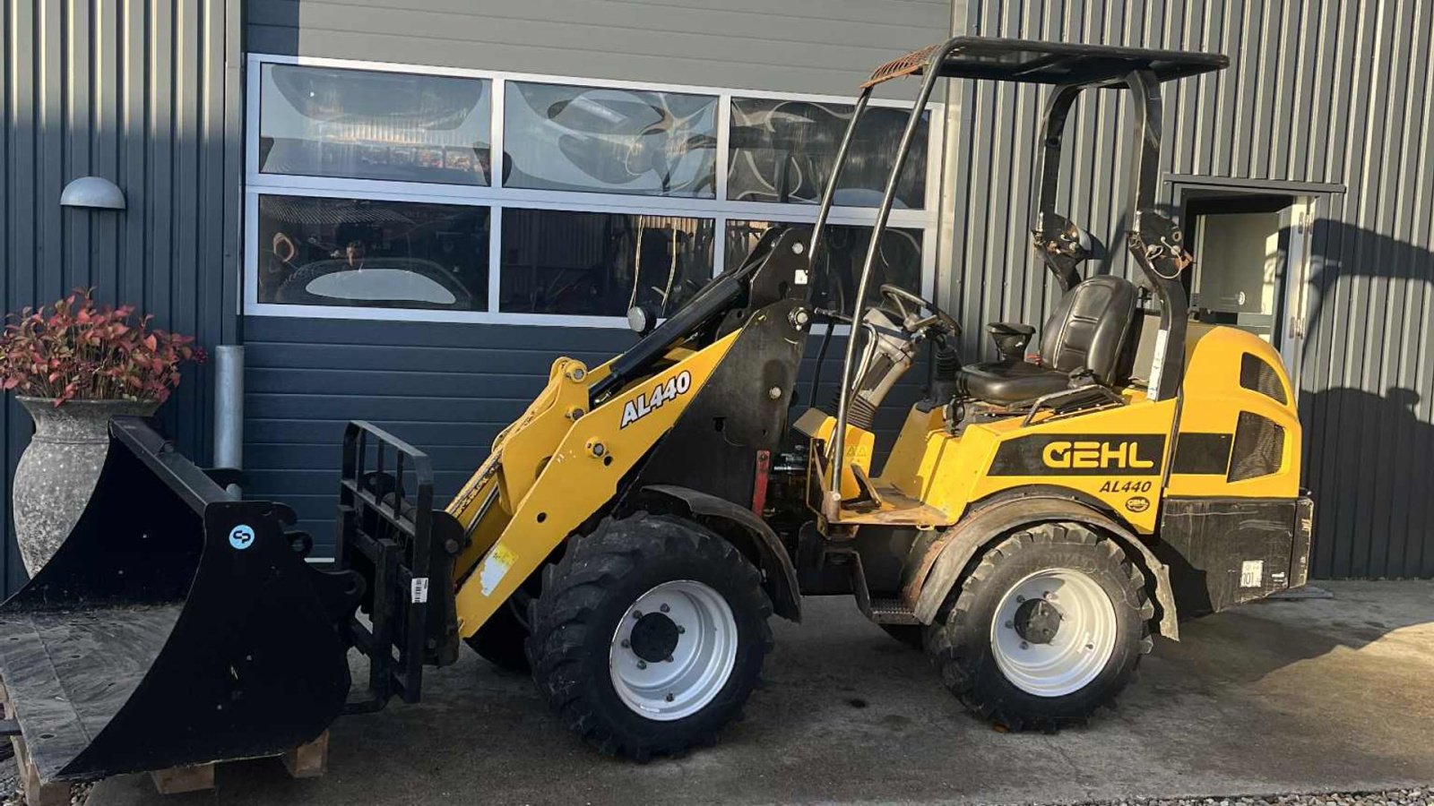 Kompaktlader of the type Gehl AL440, Gebrauchtmaschine in Føvling (Picture 4)