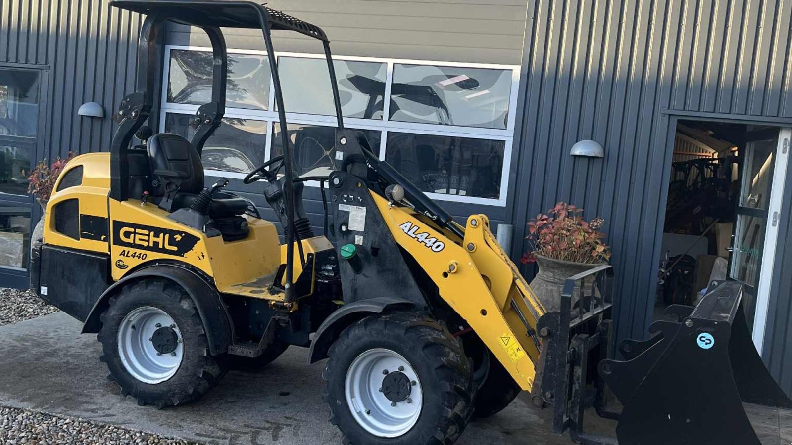 Kompaktlader of the type Gehl AL440, Gebrauchtmaschine in Føvling (Picture 1)