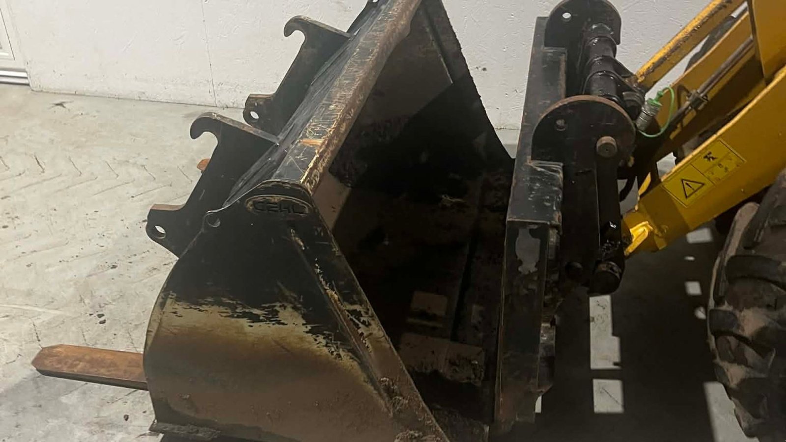 Kompaktlader van het type Gehl AL440, Gebrauchtmaschine in Føvling (Foto 4)