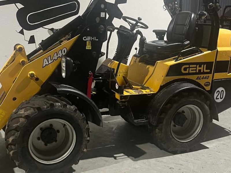 Kompaktlader van het type Gehl AL440, Gebrauchtmaschine in Føvling (Foto 1)