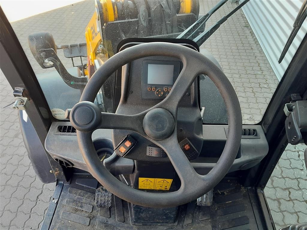 Kompaktlader of the type Gehl AL550 m. kabine, Gebrauchtmaschine in Horsens (Picture 14)