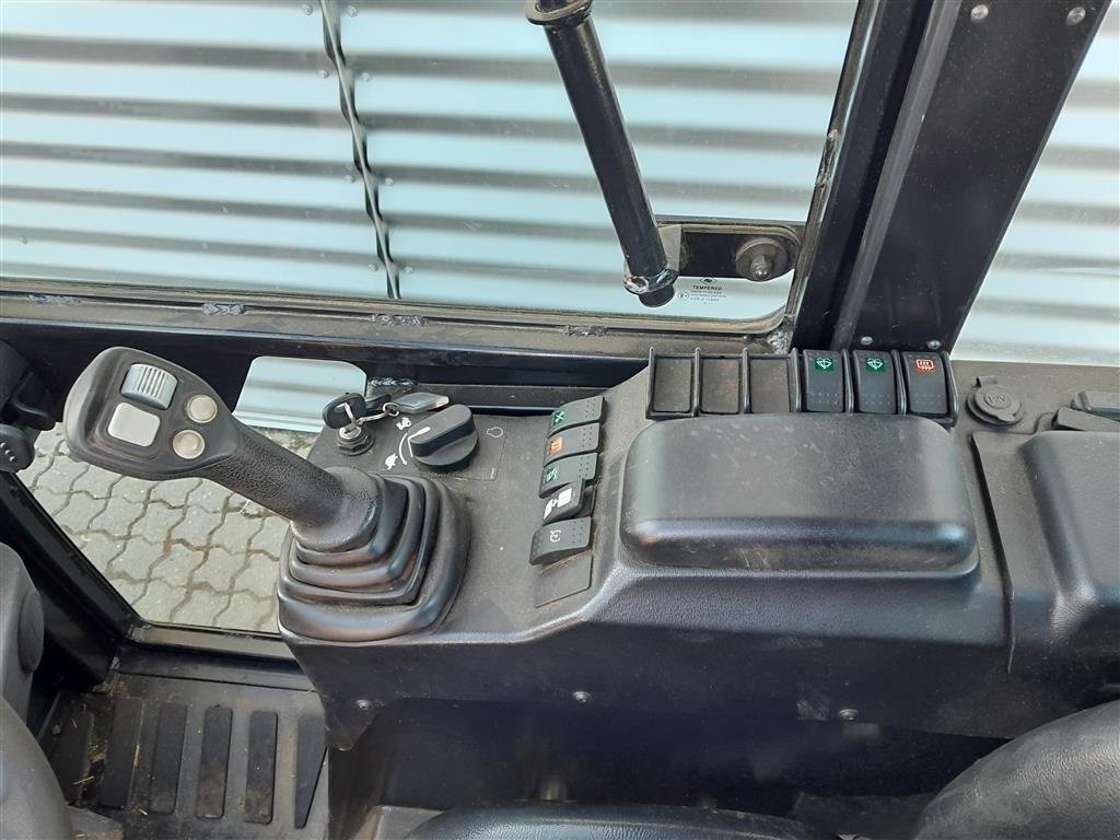 Kompaktlader of the type Gehl AL550 m. kabine, Gebrauchtmaschine in Horsens (Picture 12)