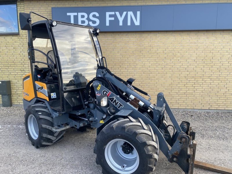 Kompaktlader tip GiANT 2700 HD X, Gebrauchtmaschine in Tommerup