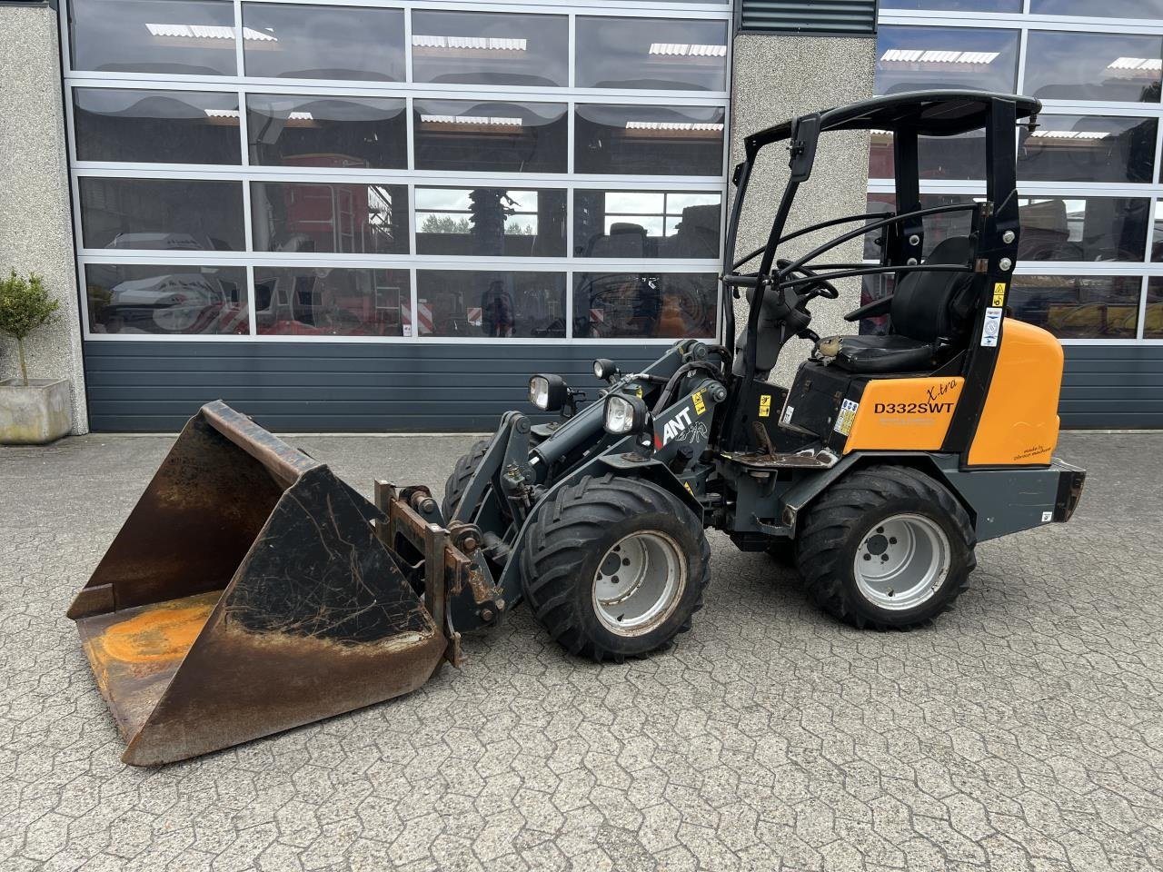 Kompaktlader typu GiANT 332 SWT X-TRA, Gebrauchtmaschine w Viborg (Zdjęcie 1)