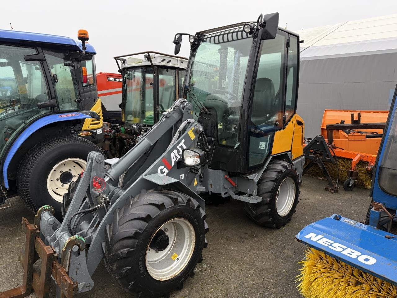 Kompaktlader of the type GiANT 452 HD X-TRA, Gebrauchtmaschine in Hadsten (Picture 1)