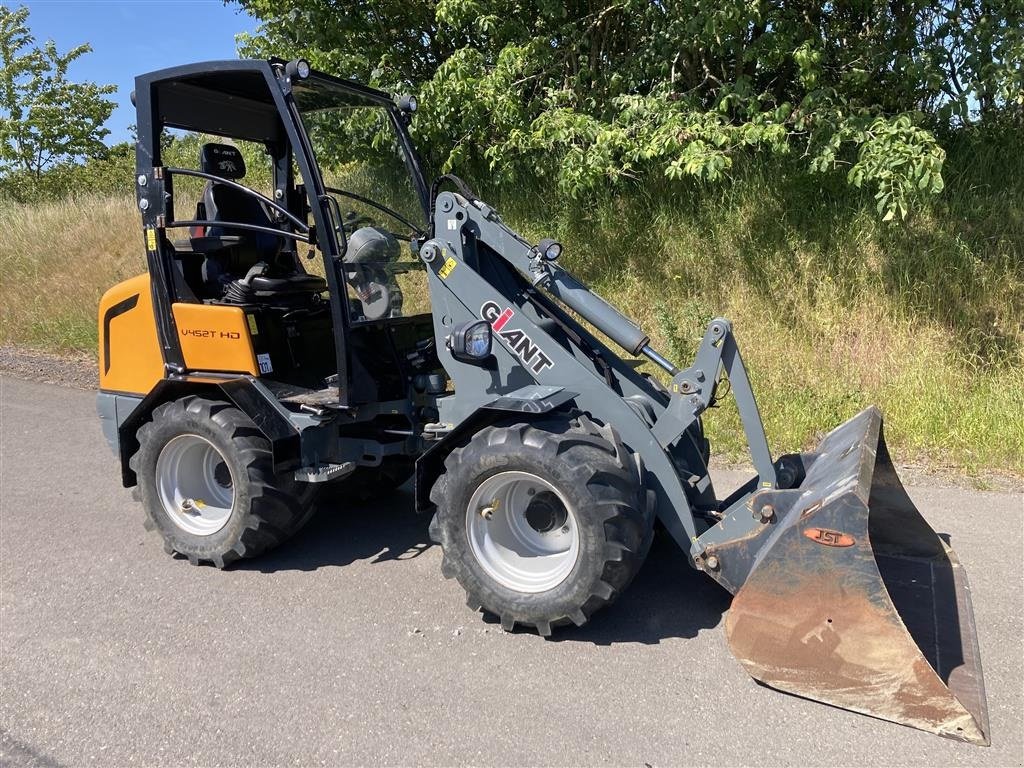 Kompaktlader des Typs GiANT 452 T HD, Minilæsser. 150 cm JST skovl og monteret med brede dæk, Gebrauchtmaschine in Roslev (Bild 3)