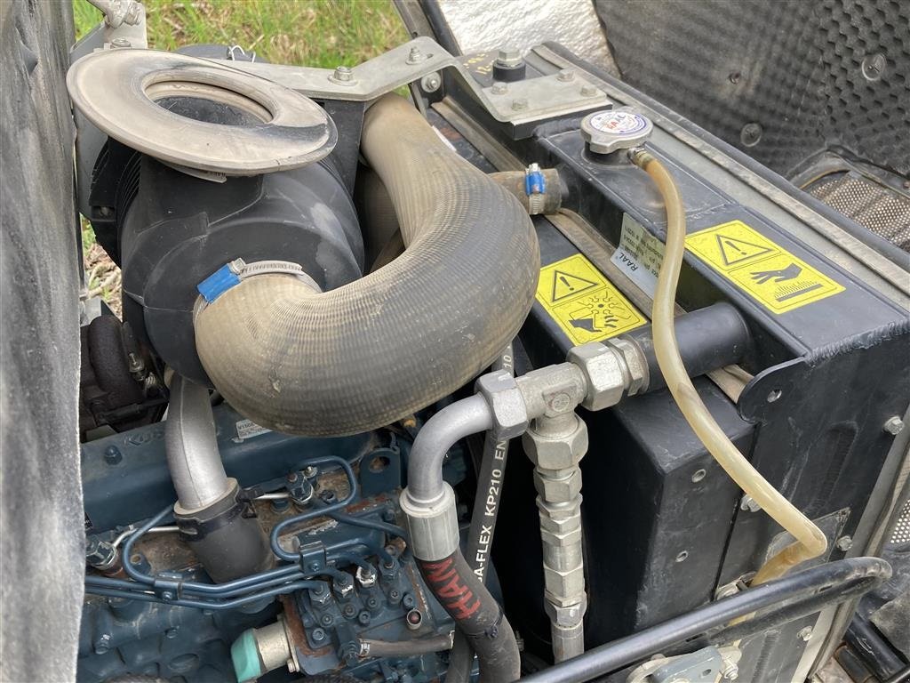 Kompaktlader of the type GiANT 452 T HD, Minilæsser. Skovl og Pallegafler, Gebrauchtmaschine in Roslev (Picture 11)