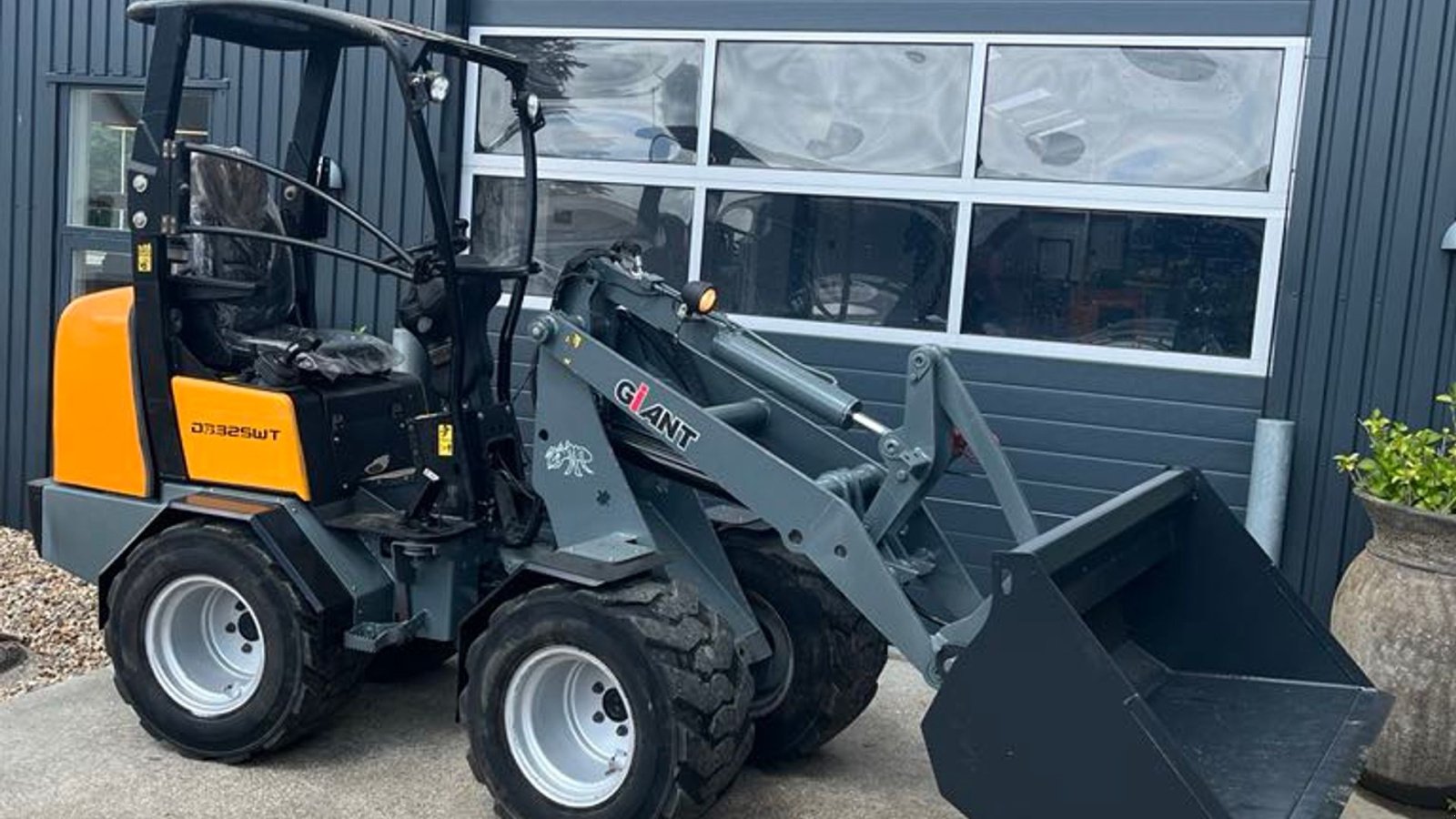 Kompaktlader of the type GiANT D332SWT, Gebrauchtmaschine in Føvling (Picture 2)