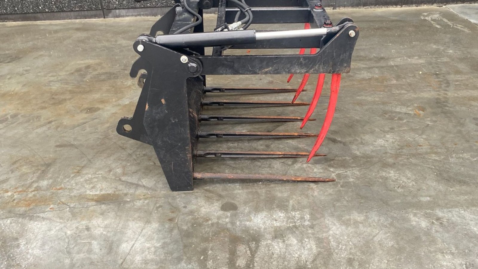 Kompaktlader des Typs GiANT D337T Med skovl og pallegafler, Gebrauchtmaschine in Lintrup (Bild 18)