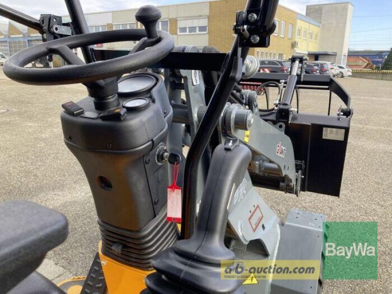 Kompaktlader от тип GiANT G 1200, Gebrauchtmaschine в Obertraubling (Снимка 5)
