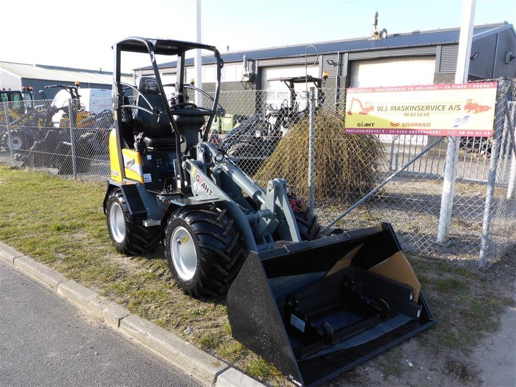 Kompaktlader des Typs GiANT G 1500 x-tra hd, Gebrauchtmaschine in Nørresundby (Bild 3)