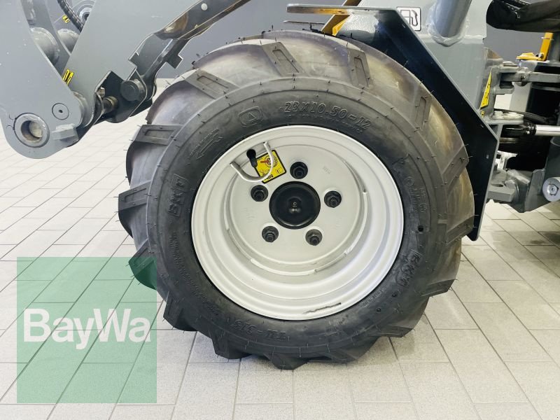 GiANT G1200 HD, Gebrauchtmaschine, Baujahr: 2023, Betriebsstunden: 5 Stunden (Bild 15) Kompaktlader des Typs GiANT G1200 HD, Gebrauchtmaschine in Manching (Bild 15)