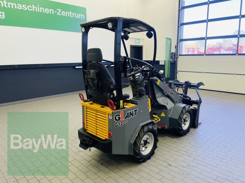 Kompaktlader des Typs GiANT G1200, Gebrauchtmaschine in Manching (Bild 5)