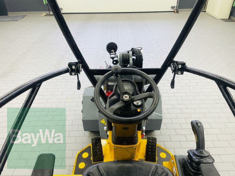 Kompaktlader des Typs GiANT G1200, Gebrauchtmaschine in Manching (Bild 15)