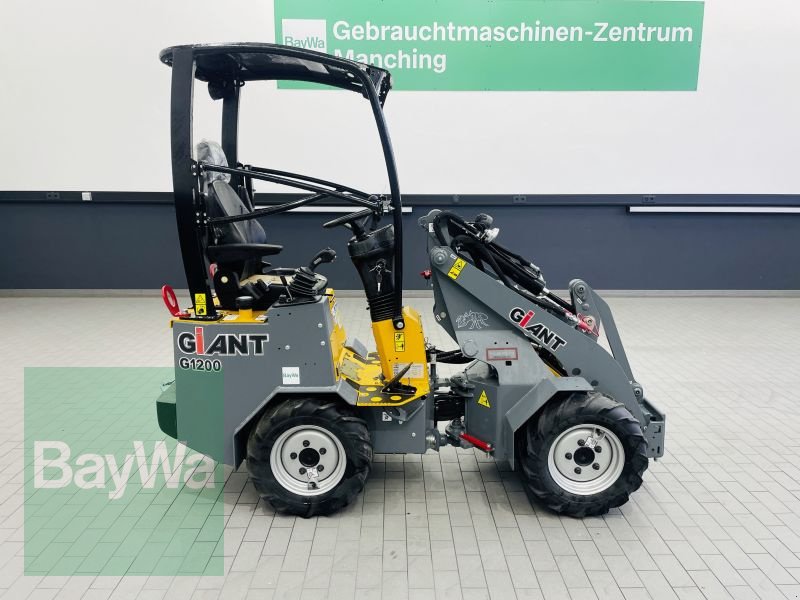 Kompaktlader des Typs GiANT G1200, Gebrauchtmaschine in Manching (Bild 4)