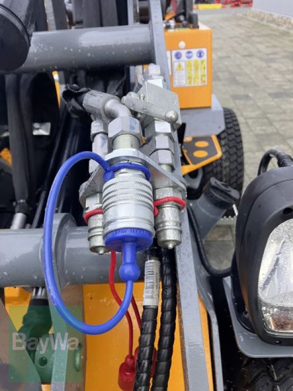 Kompaktlader des Typs GiANT G1200, Gebrauchtmaschine in Großweitzschen  (Bild 5)