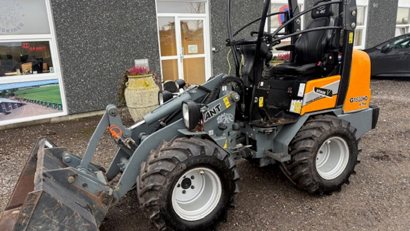 Kompaktlader typu GiANT G1500 HD 3. OG 4. FUNKTION FØRT FREM. SKOVL OG GAFLER, Gebrauchtmaschine v Dronninglund (Obrázek 1)