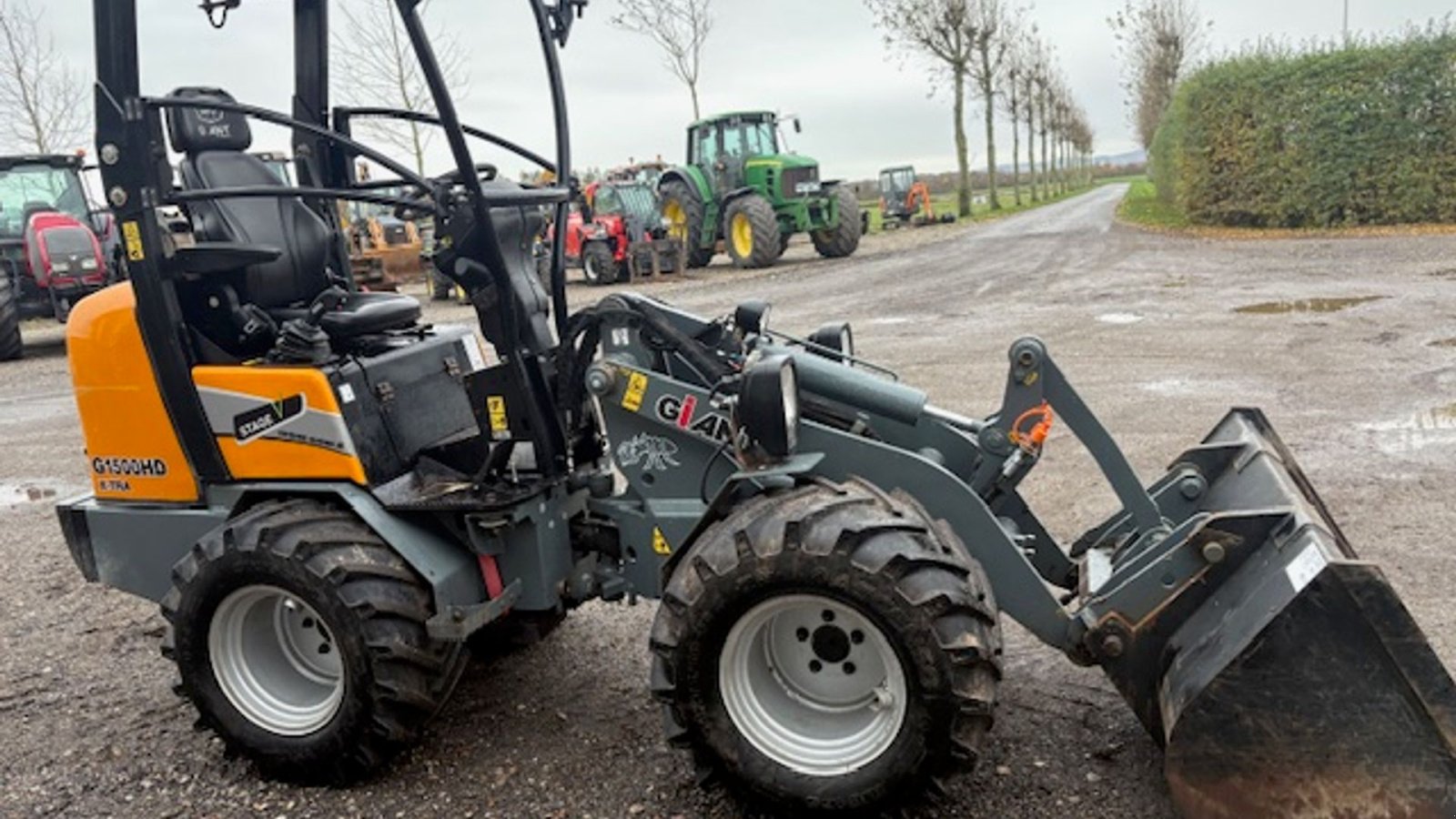 Kompaktlader typu GiANT G1500 HD 3. OG 4. FUNKTION FØRT FREM. SKOVL OG GAFLER, Gebrauchtmaschine v Dronninglund (Obrázek 6)