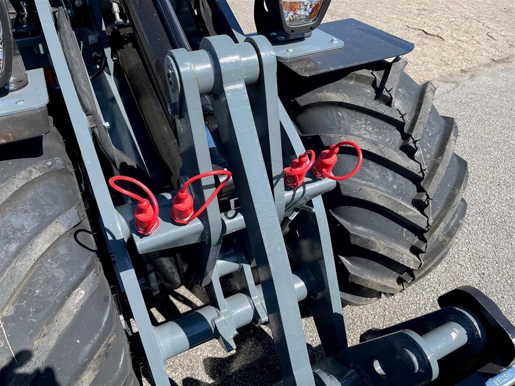 Kompaktlader des Typs GiANT G1500 HD Ekstra Skovl og pallegafler, Gebrauchtmaschine in Suldrup (Bild 7)