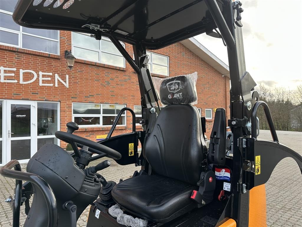 Kompaktlader des Typs GiANT G1500 HD X-Tra, Gebrauchtmaschine in Gjerlev J. (Bild 12)