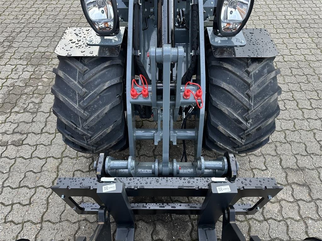 Kompaktlader des Typs GiANT G1500 HD X-Tra, Gebrauchtmaschine in Gjerlev J. (Bild 11)