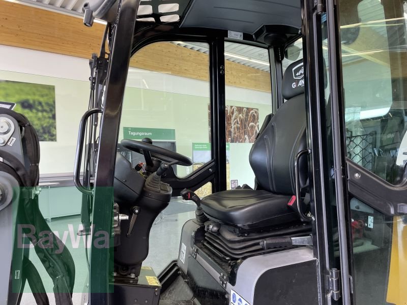 Kompaktlader des Typs GiANT G2200 HD, Gebrauchtmaschine in Bamberg (Bild 9)