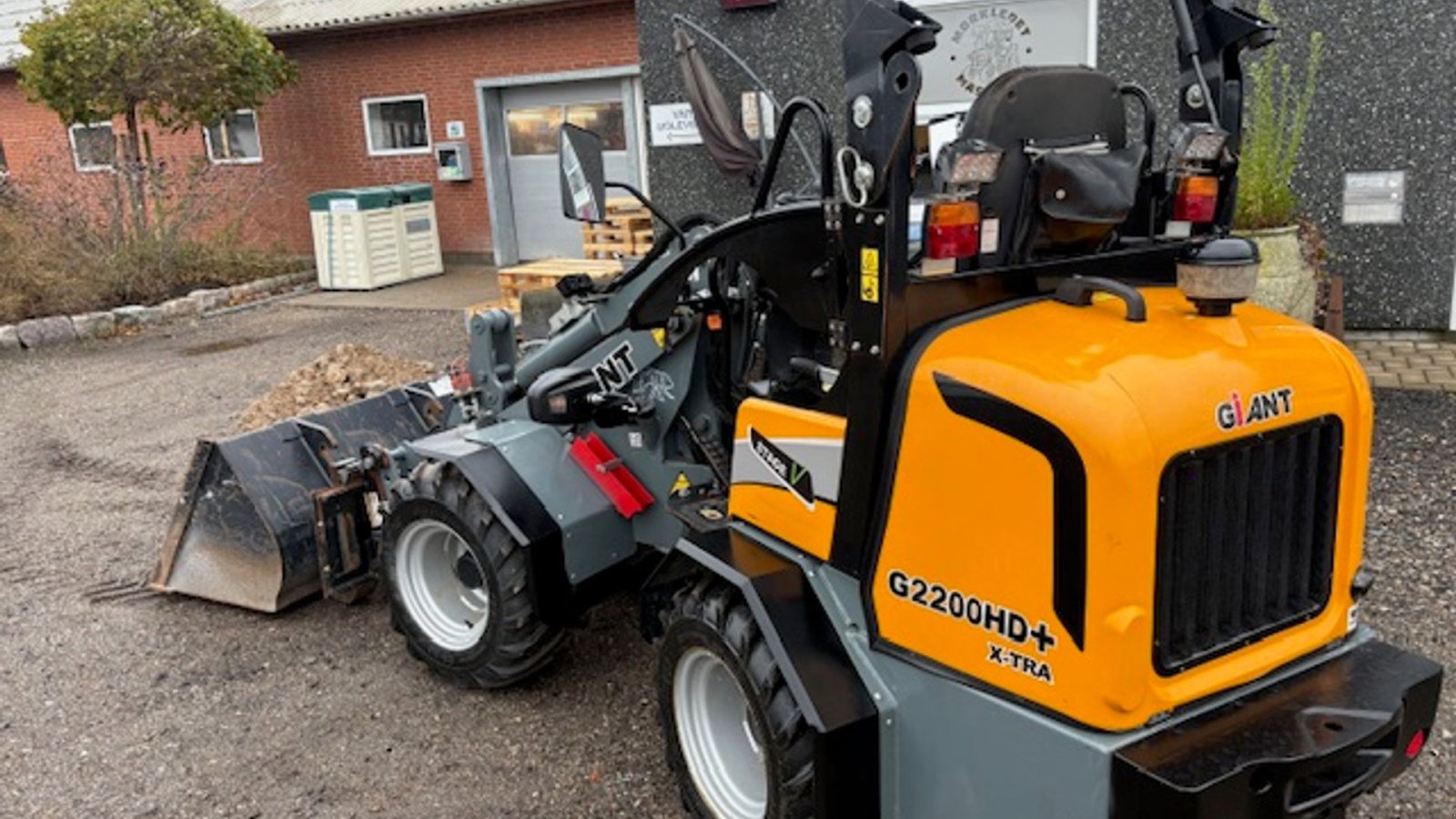 Kompaktlader van het type GiANT G2200E X-tra 3. FUNKTION, HYDRAULISK SKIFT, VEJLYS,SKOVL, GAFLER, Gebrauchtmaschine in Dronninglund (Foto 4)