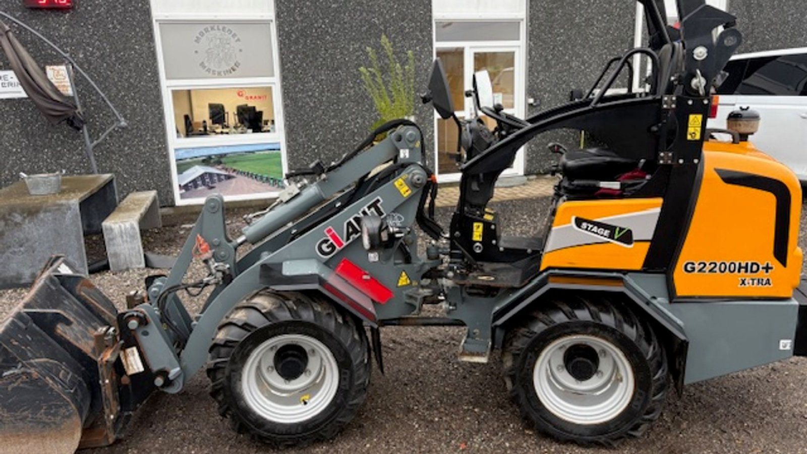 Kompaktlader van het type GiANT G2200E X-tra 3. FUNKTION, HYDRAULISK SKIFT, VEJLYS,SKOVL, GAFLER, Gebrauchtmaschine in Dronninglund (Foto 2)