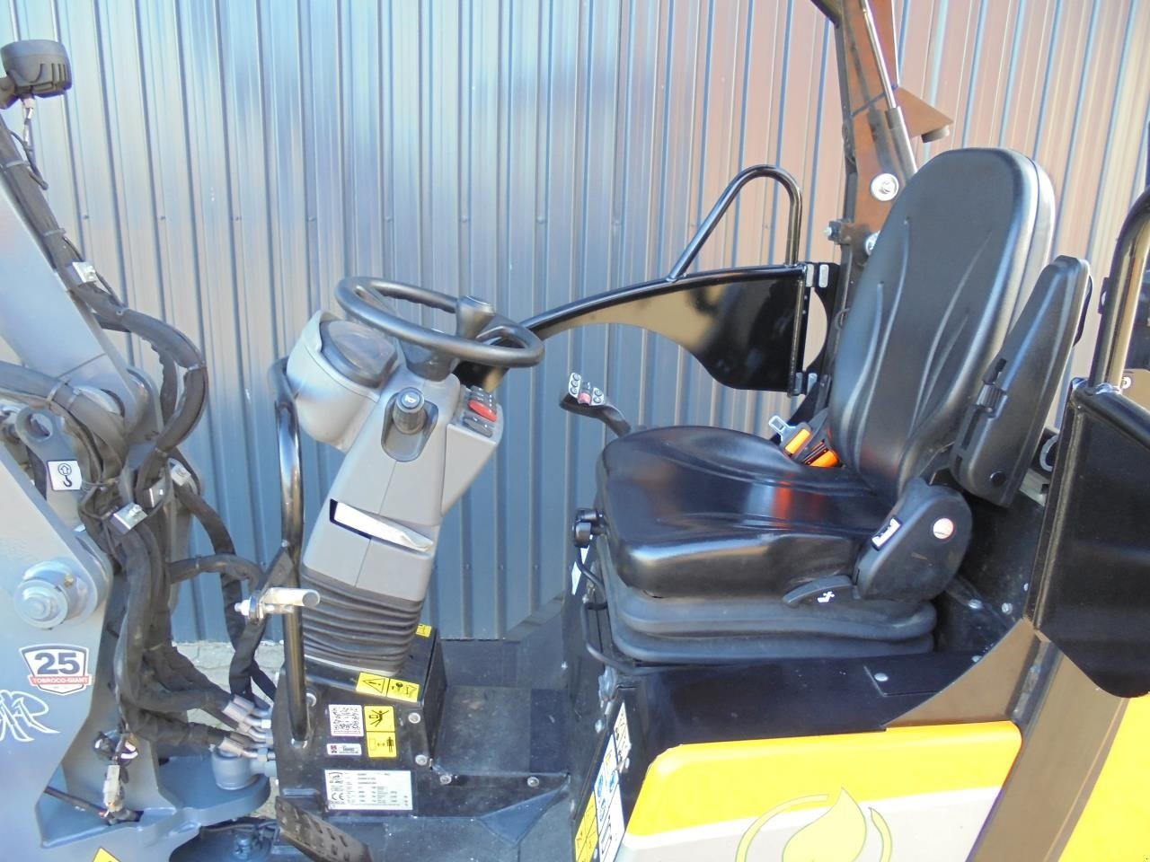 Kompaktlader of the type GiANT G2200EX, Gebrauchtmaschine in Ribe (Picture 12)