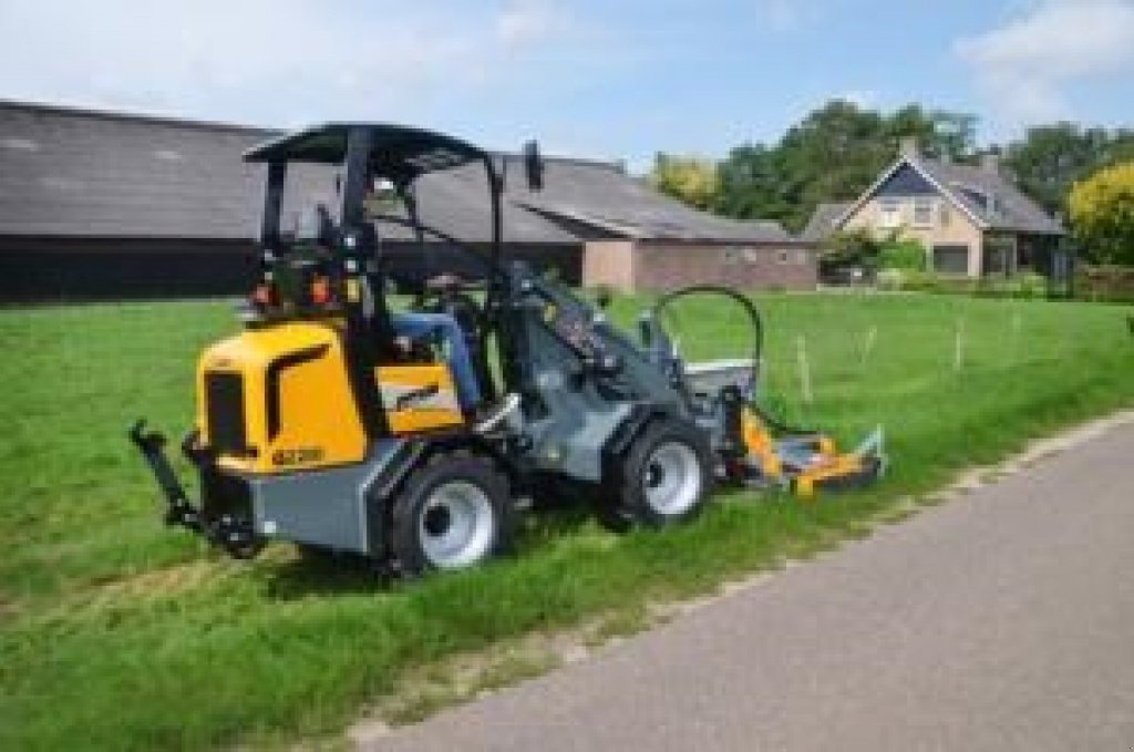 Kompaktlader of the type GiANT G2200HD Plus, Gebrauchtmaschine in Tilst (Picture 1)