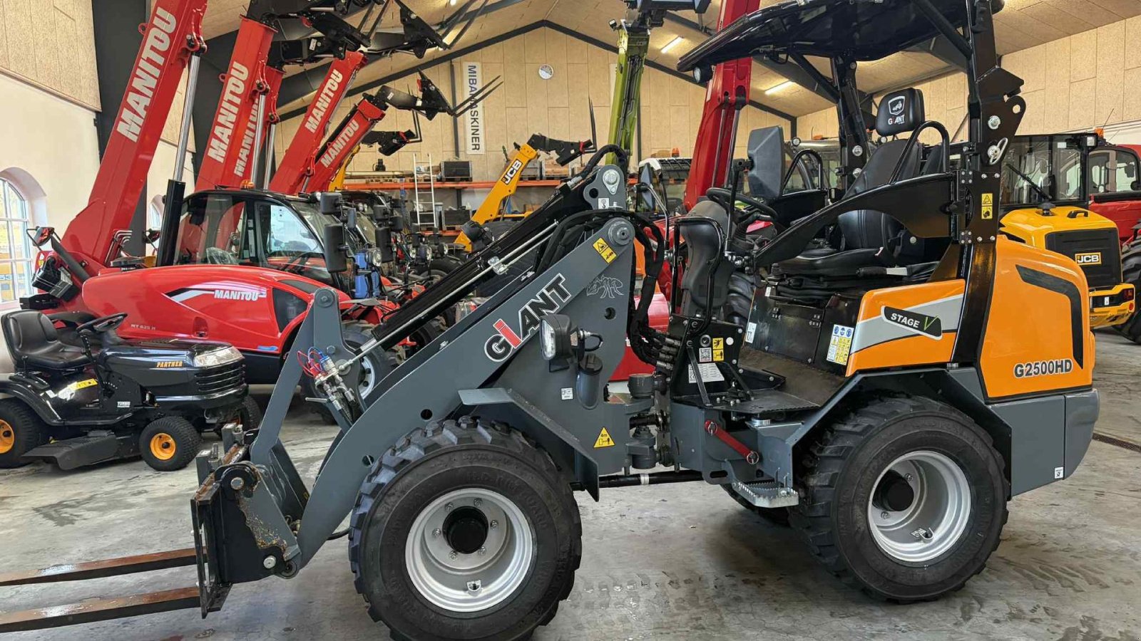 Kompaktlader типа GiANT G2500HD, Gebrauchtmaschine в Mariager (Фотография 2)