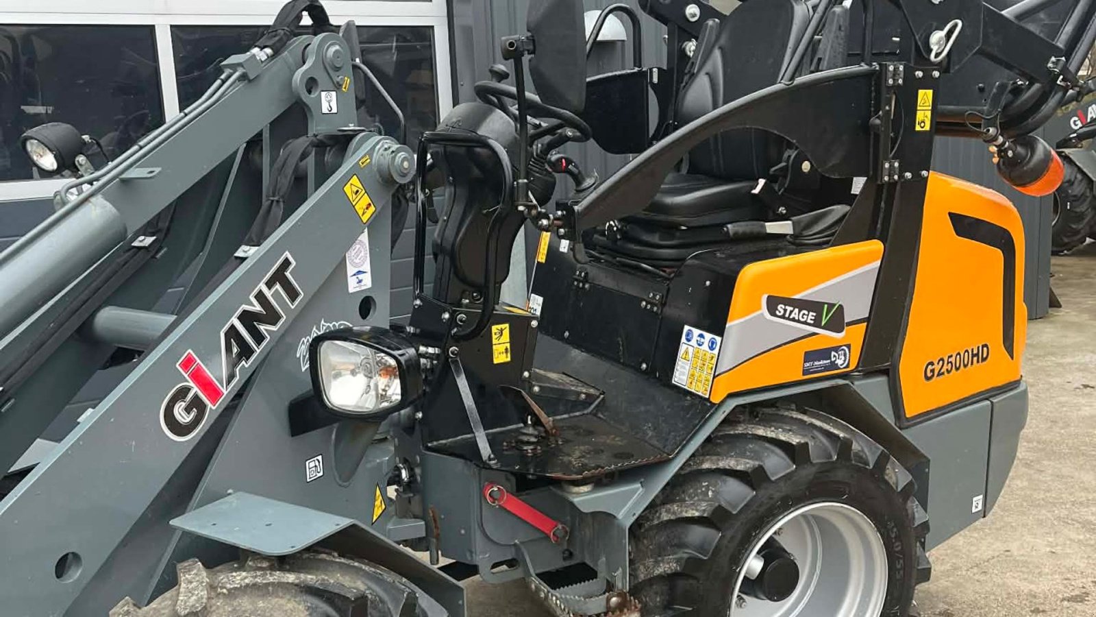 Kompaktlader от тип GiANT G2500HD, Gebrauchtmaschine в Føvling (Снимка 2)