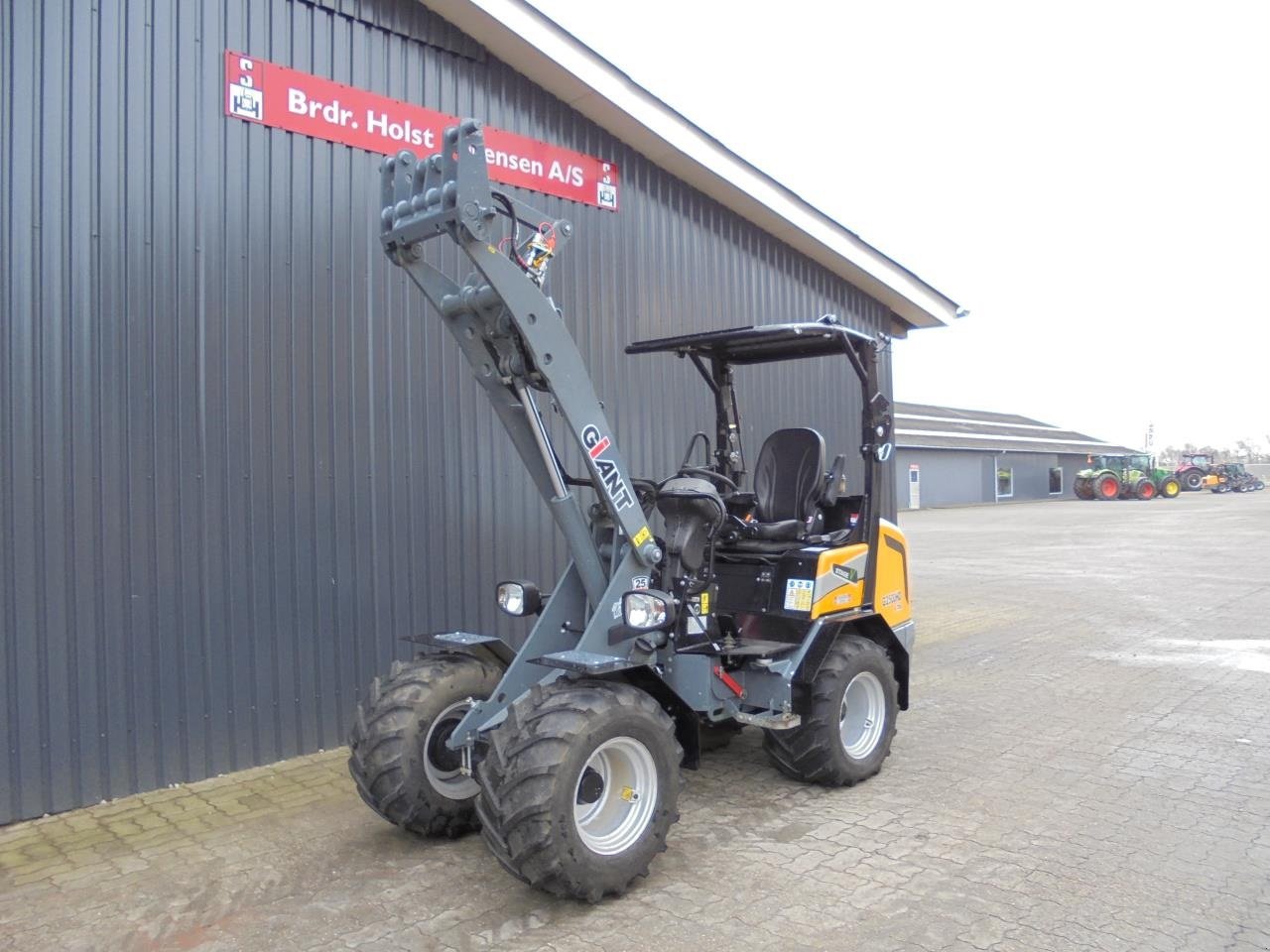 Kompaktlader des Typs GiANT G2500XHD, Gebrauchtmaschine in Ribe (Bild 11)