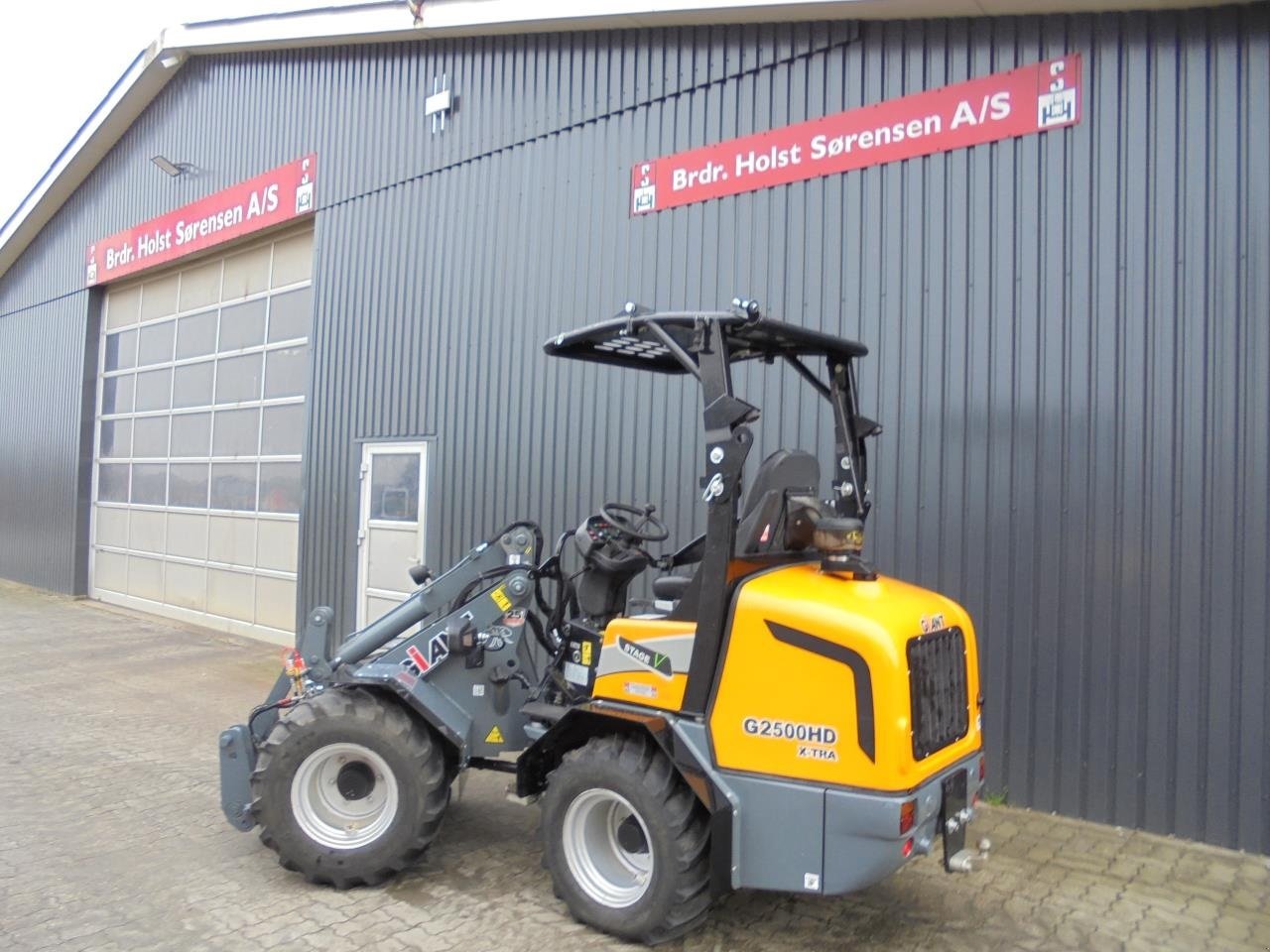 Kompaktlader des Typs GiANT G2500XHD, Gebrauchtmaschine in Ribe (Bild 16)