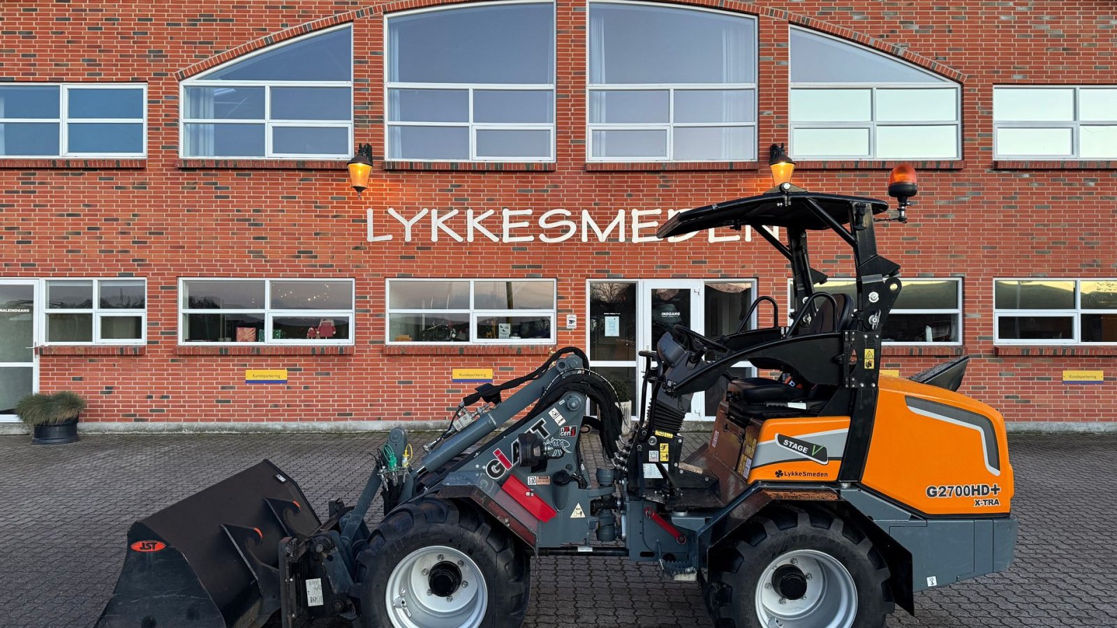 Kompaktlader типа GiANT G2700 HD Plus X-Tra, Gebrauchtmaschine в Gjerlev J. (Фотография 1)