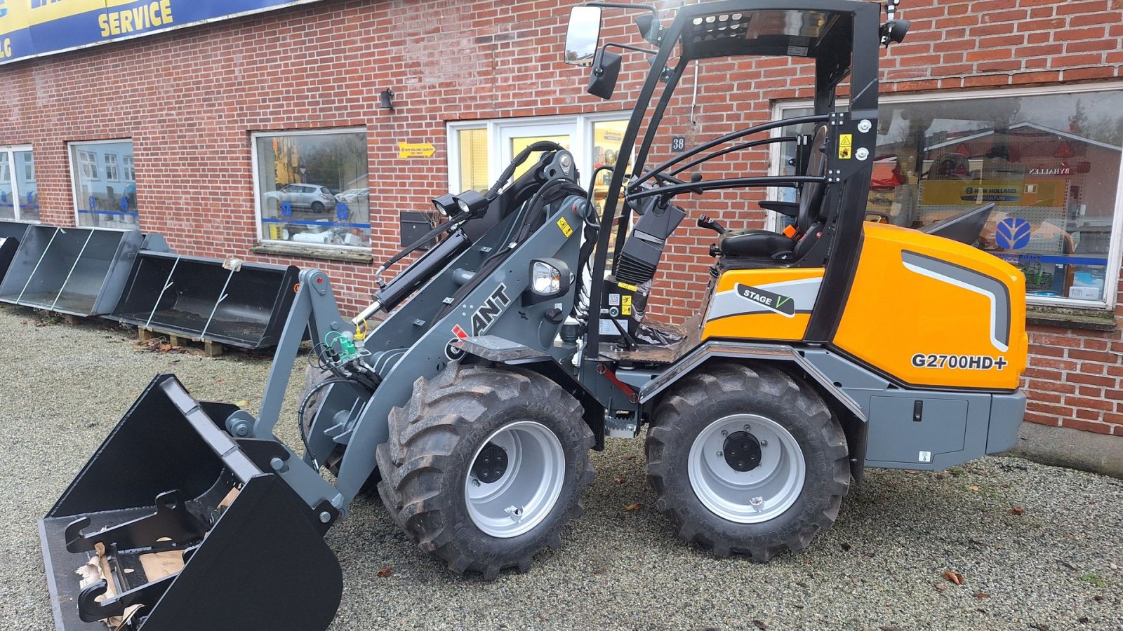 Kompaktlader of the type GiANT G2700 HD PLUS, Gebrauchtmaschine in Kolind (Picture 1)