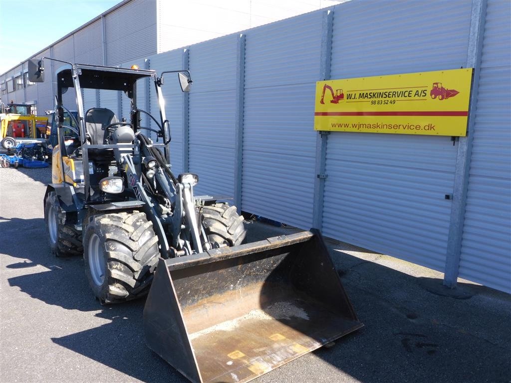 Kompaktlader of the type GiANT G2700 HD+ x-tra kun 425 timer, Gebrauchtmaschine in Nørresundby (Picture 3)