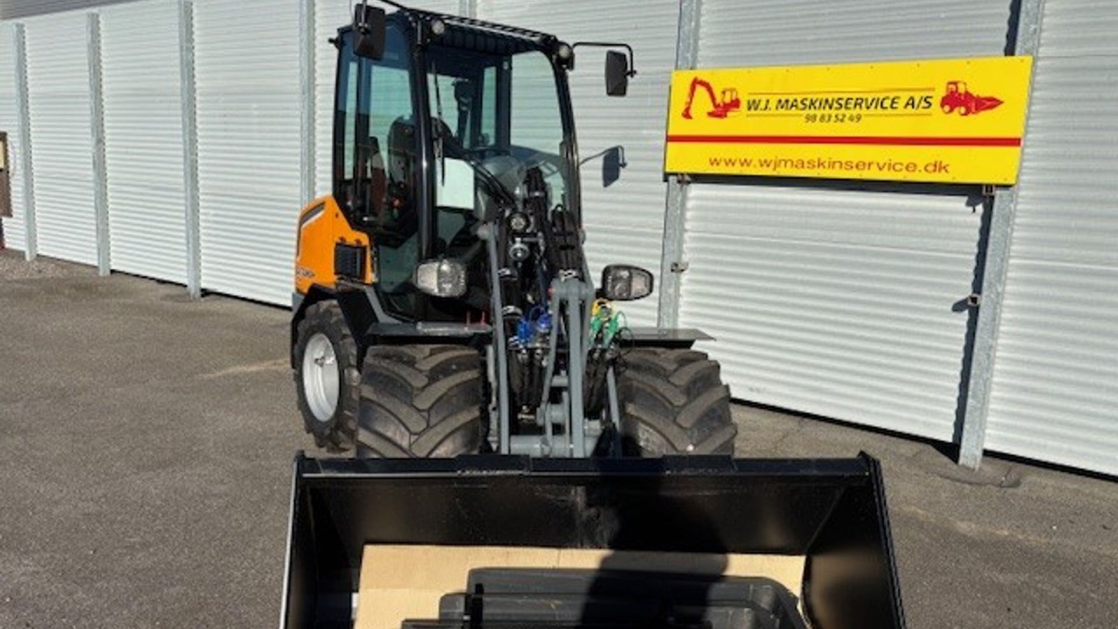 Kompaktlader of the type GiANT G2700 X-TRA HD PLUS med dobbelpumpe og proinch, Gebrauchtmaschine in Nørresundby (Picture 5)