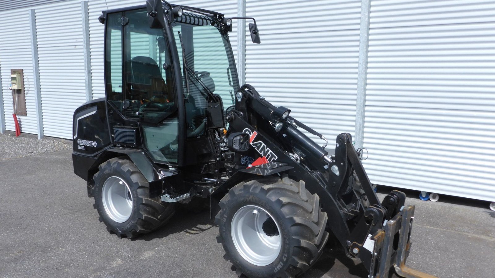 Kompaktlader typu GiANT G2700 X-TRA HD PLUS, Gebrauchtmaschine w Nørresundby (Zdjęcie 4)