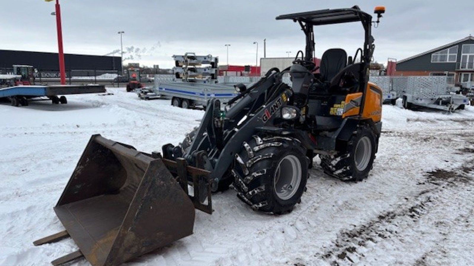 Kompaktlader del tipo GiANT G2700 X-TRA HD PLUS, Gebrauchtmaschine en Nørresundby (Imagen 6)