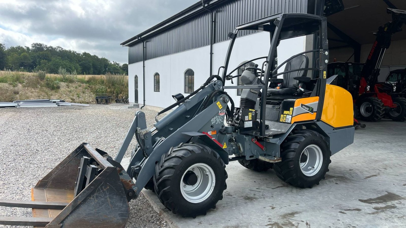 Kompaktlader of the type GiANT G2700 X-TRA HD PLUS, Gebrauchtmaschine in Mariager (Picture 2)